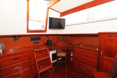 Master-Cabin-3